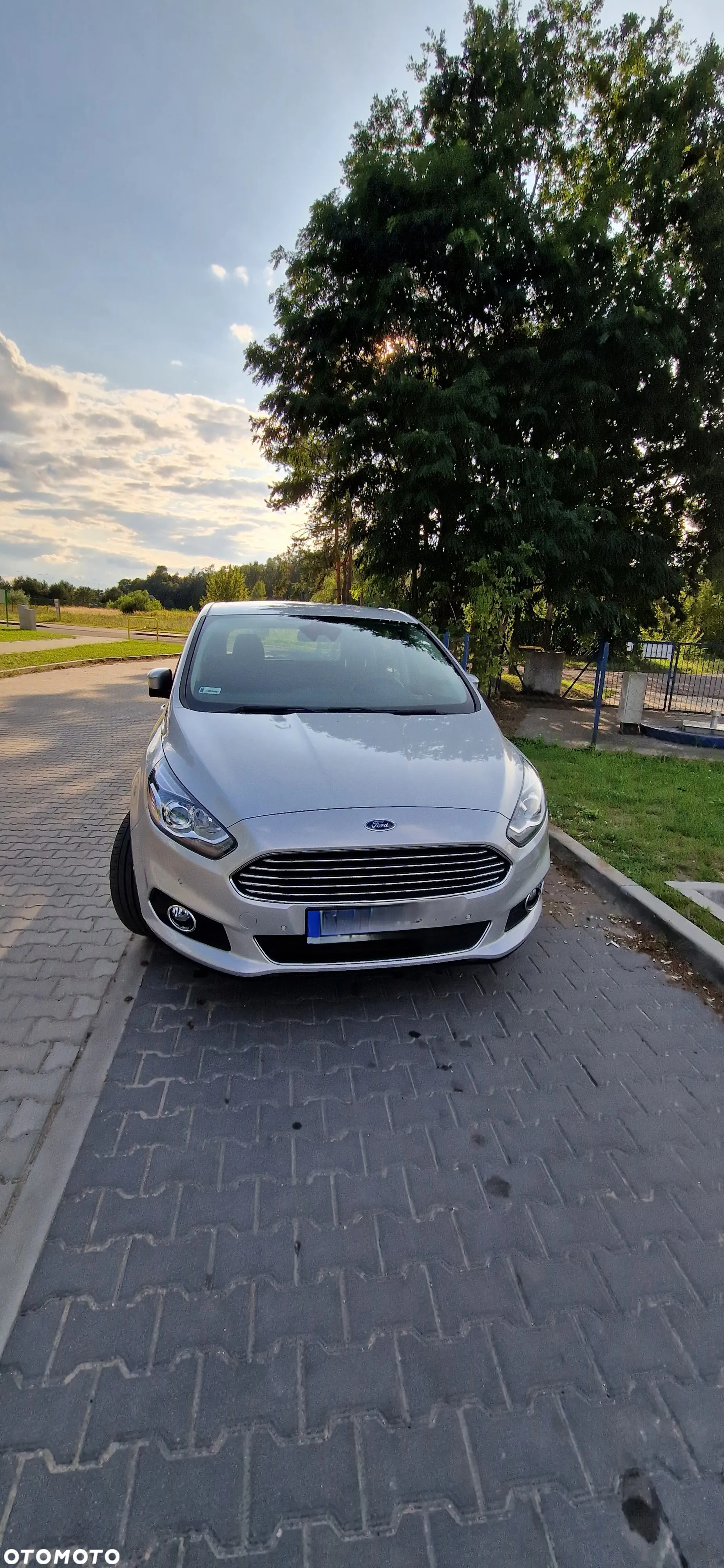 Ford S-Max 2.0 TDCi Titanium PowerShift - 2