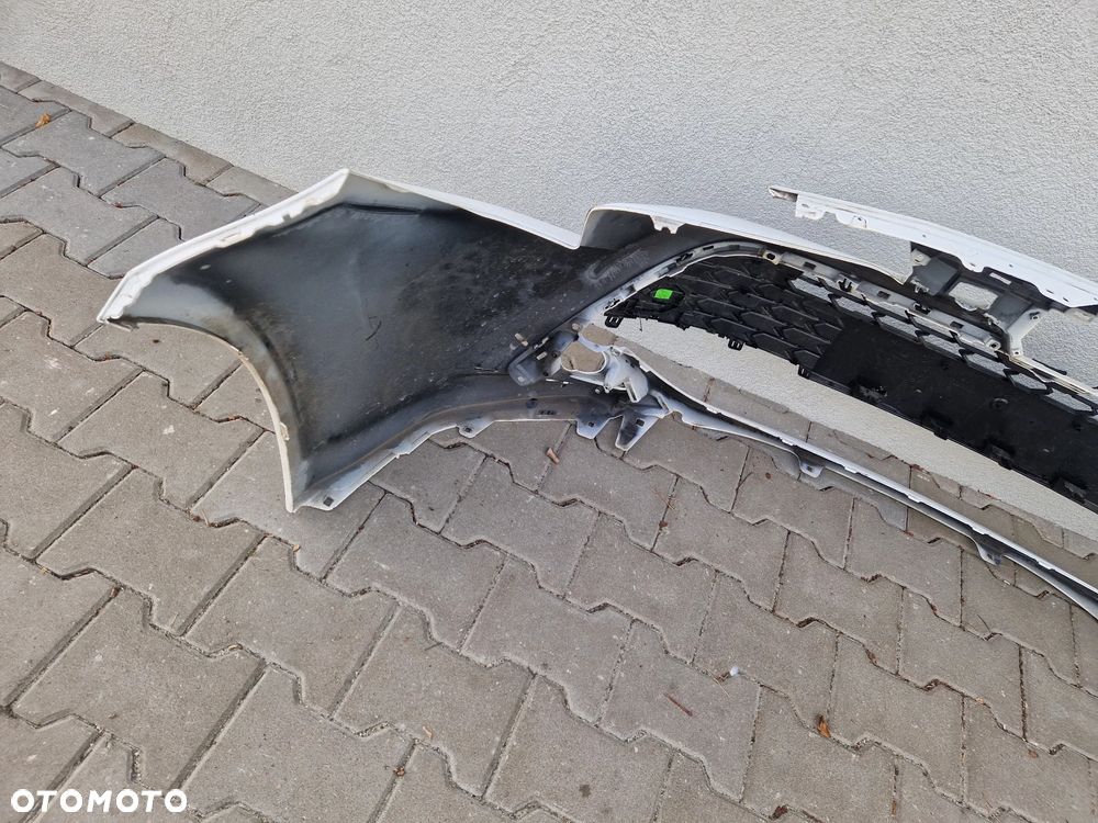 Zderzak Toyota Corolla XII E21 E210 lift 2023 - bez dziur - 9