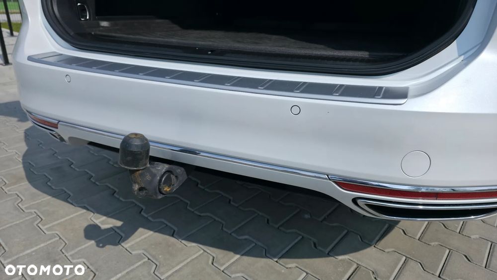 Volkswagen Passat - 15