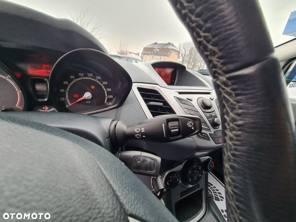 Ford Fiesta 1.4 TDCi Trend - 18