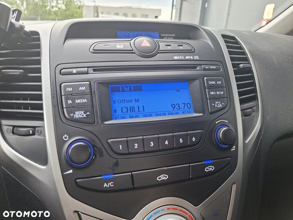 Hyundai ix20 - 25