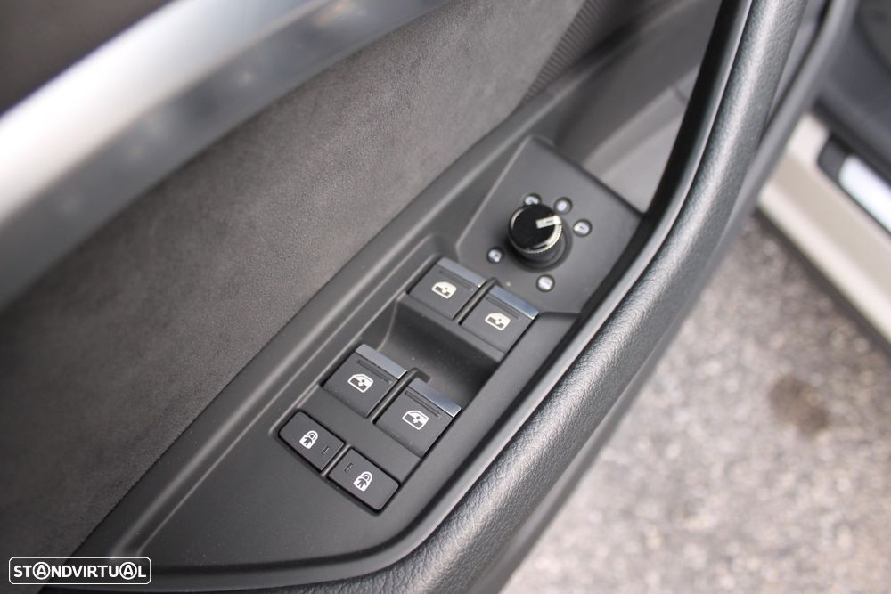 Audi e-tron 55 quattro S line - 9