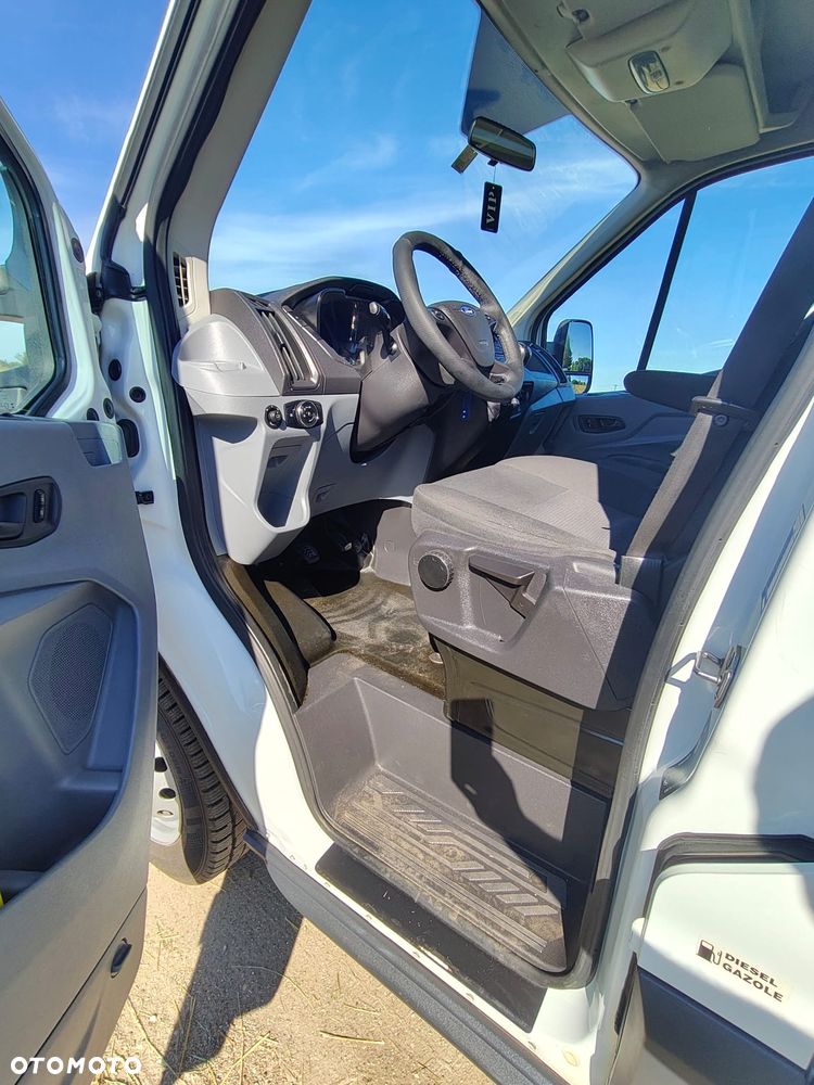 Ford transit - 20