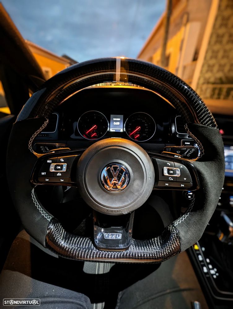 VW Golf 2.0 TDI GTD DSG - 3