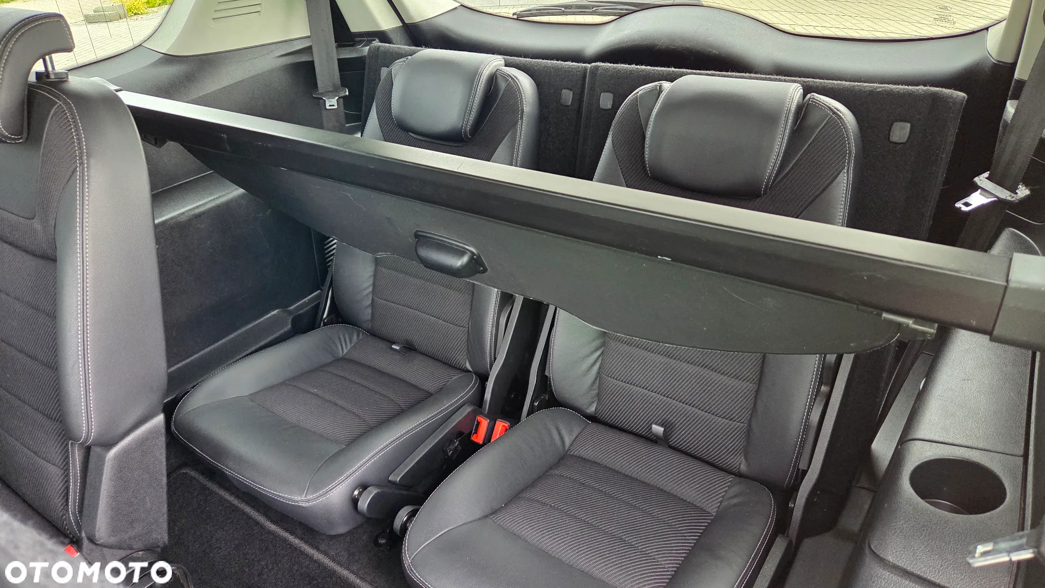 Ford S-Max 2.0 TDCi DPF Titanium - 19