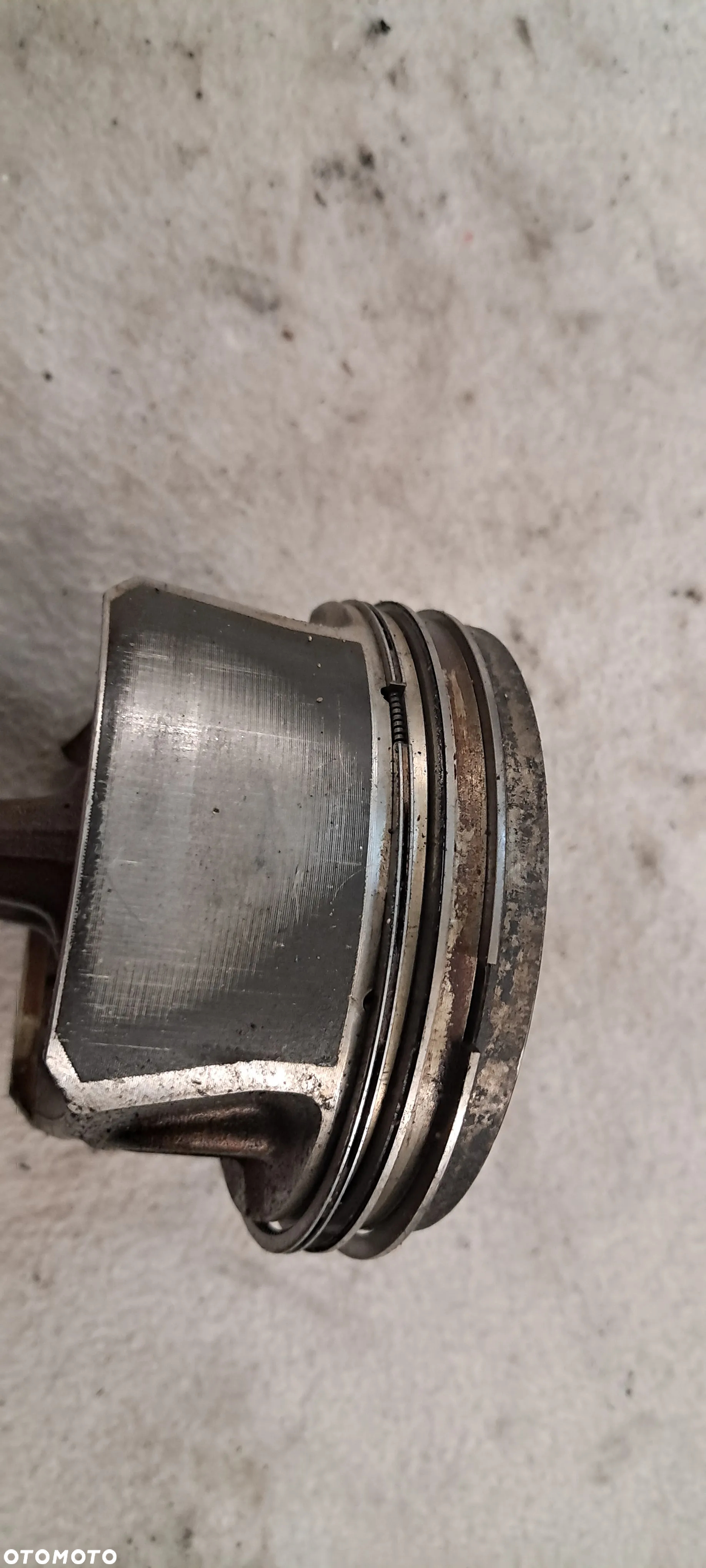 Tłok Korbowód Silnika BPJ 2.0TFSI 82L143 Audi A4 A6 - 7