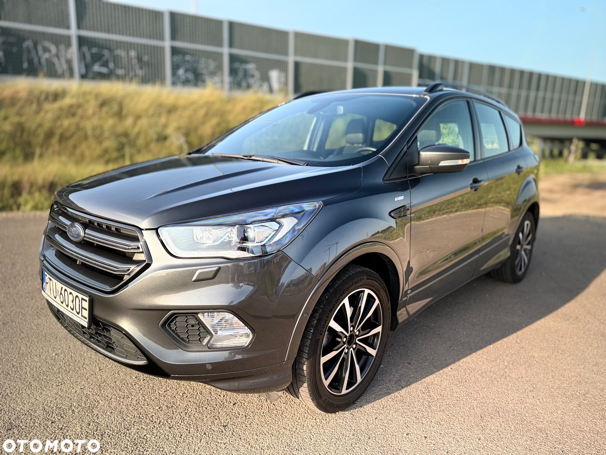 Ford Kuga 1.5 EcoBoost 2x4 ST-Line - 30