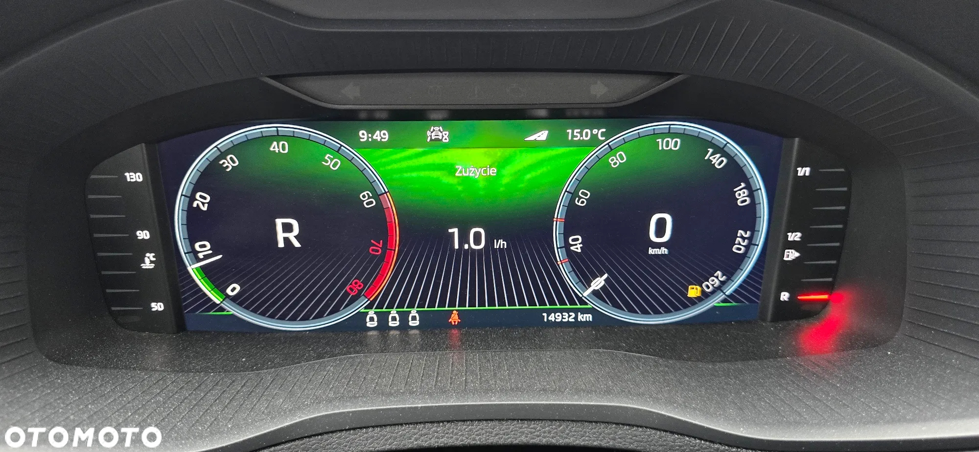 Skoda Karoq 1.5 TSI ACT 4x2 Style DSG - 10
