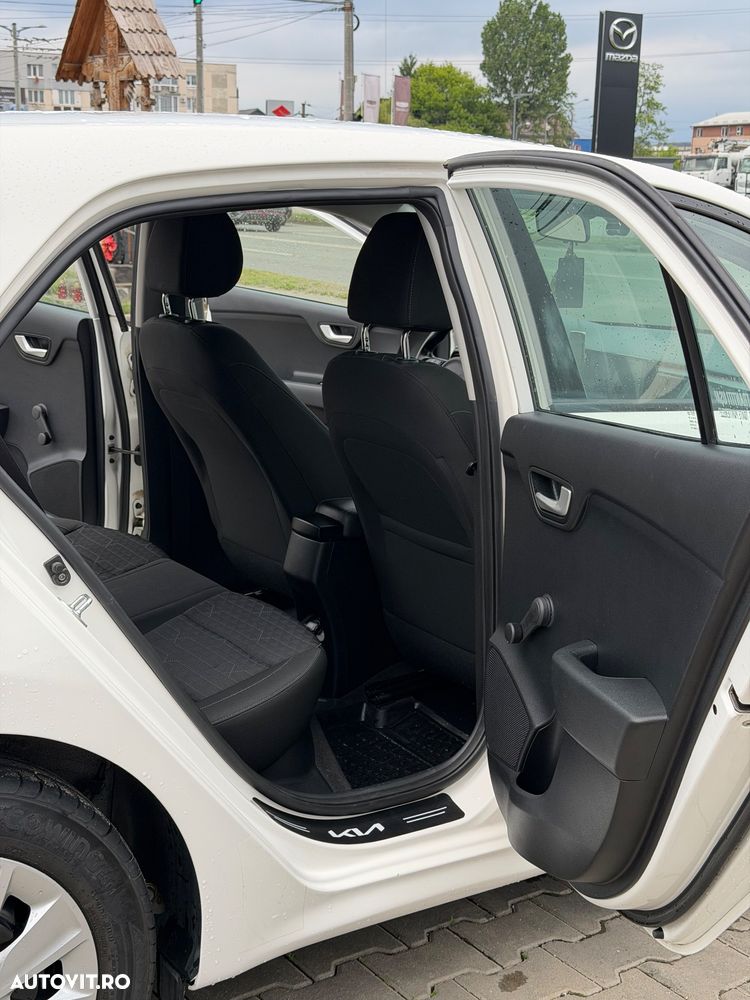 Kia Rio 1.2 GSL Trend - 9