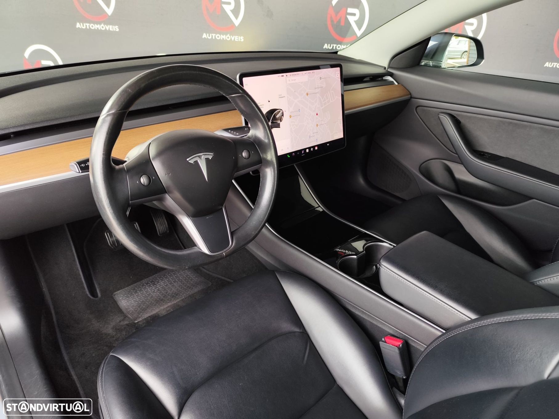 Tesla Model 3 - 24