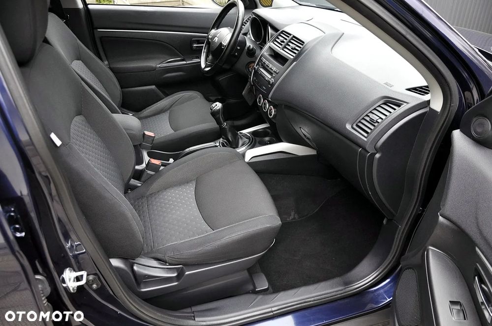 Mitsubishi ASX - 11