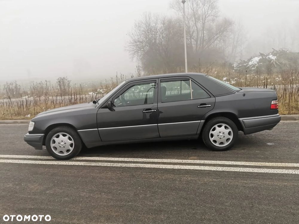 Mercedes-Benz W124 (1984-1993) - 4