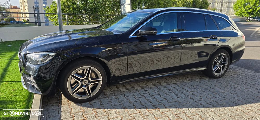 Mercedes-Benz E 300 e Station 9G-TRONIC Night Edition - 4