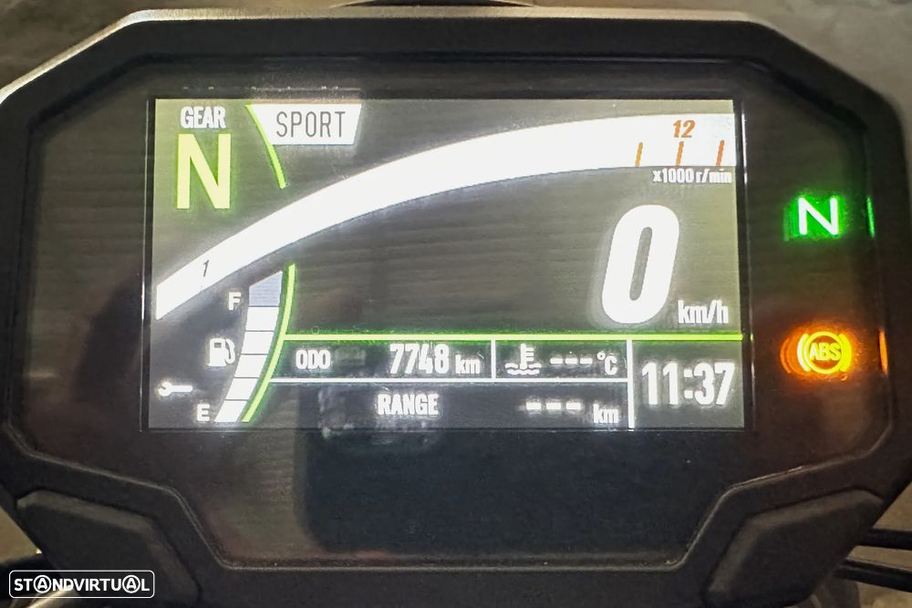 Kawasaki Z Kawasaki Z900 SE - 14