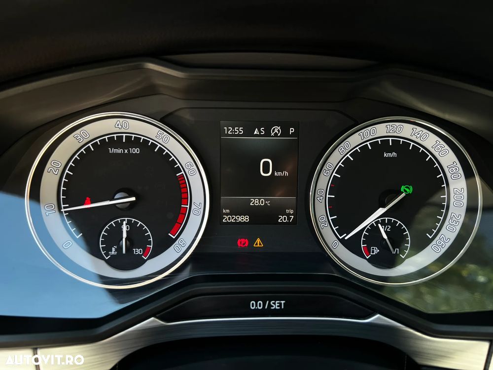 Skoda Superb 1.5 TSI DSG Style - 8