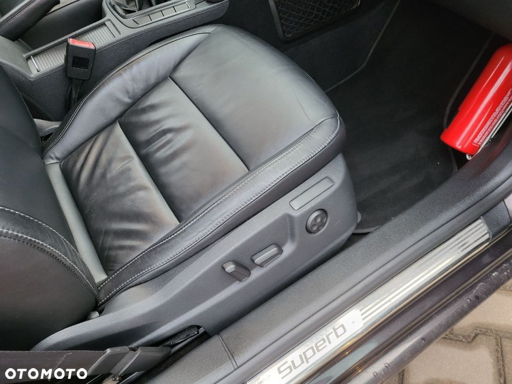 Skoda Superb - 35
