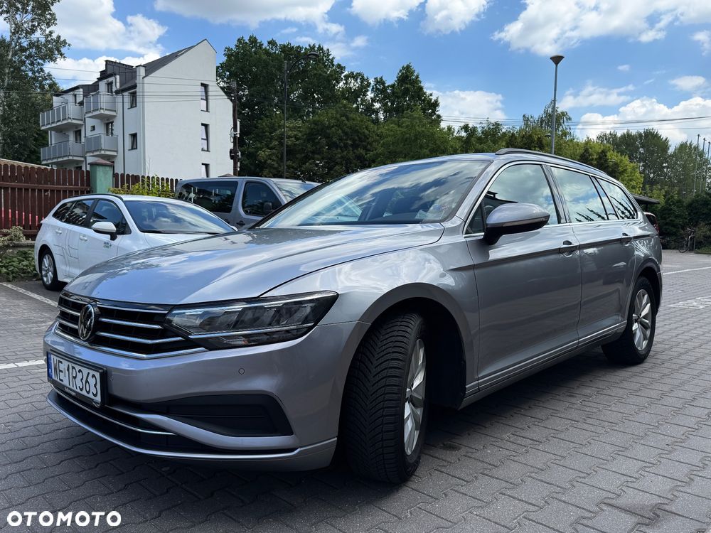 Volkswagen Passat 2.0 TDI EVO Business DSG - 1