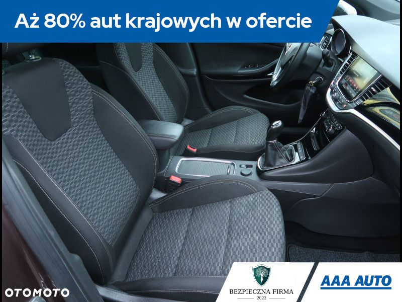 Opel Astra - 10