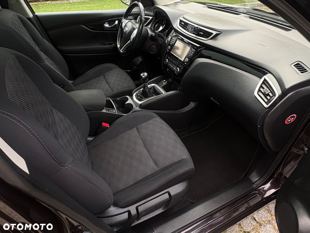 Nissan Qashqai 1.6 DIG-T Tekna - 28