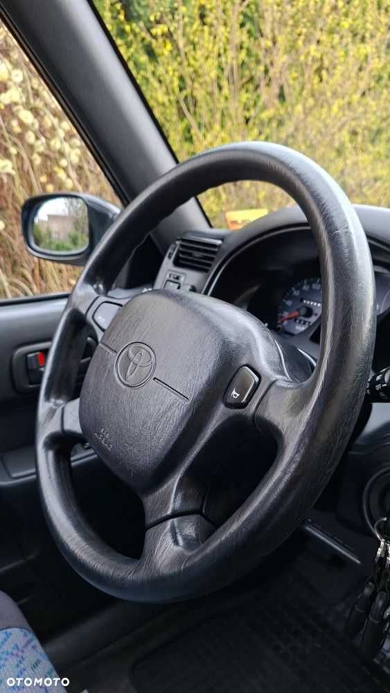 Toyota RAV4 2.0 Fun - 22