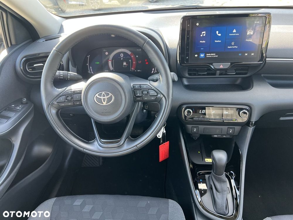 Toyota Yaris Hybrid 1.5 Style - 12