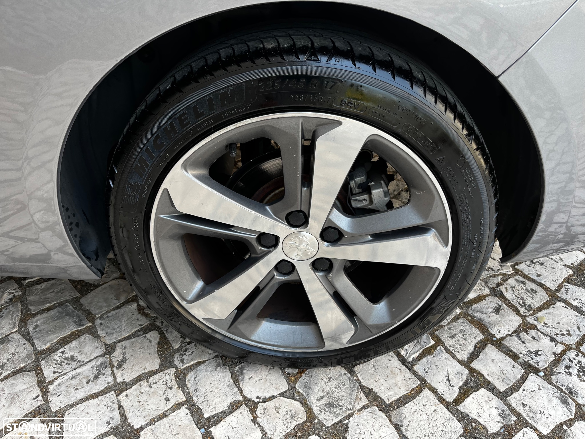 Peugeot 308 SW 1.6 e-HDi Allure - 26
