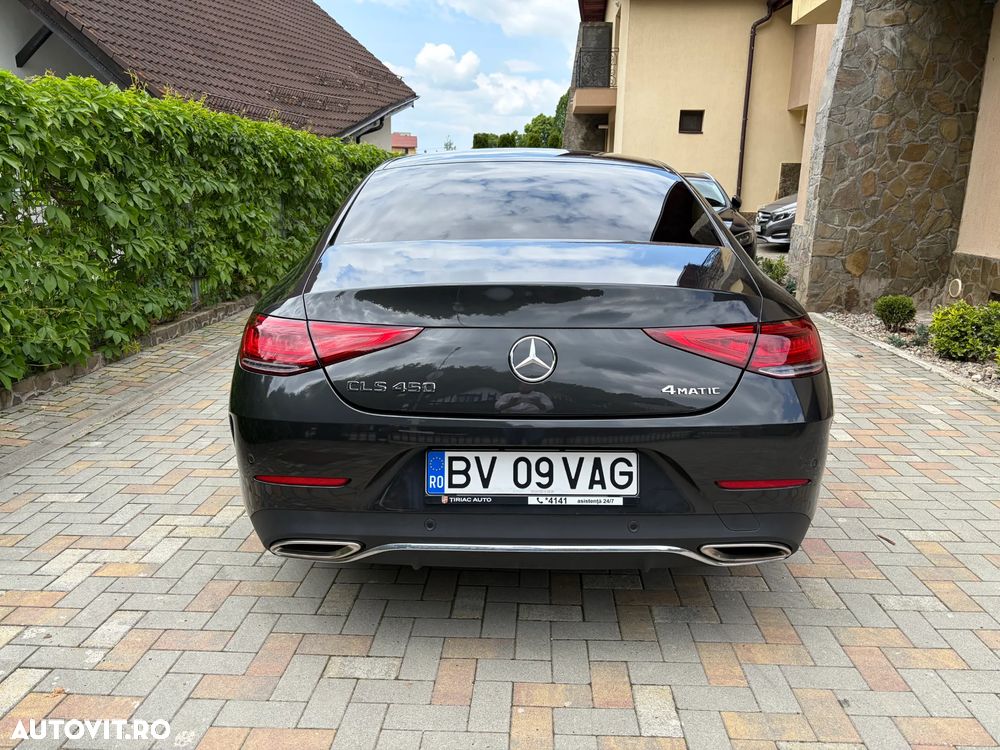 Mercedes-Benz CLS - 4
