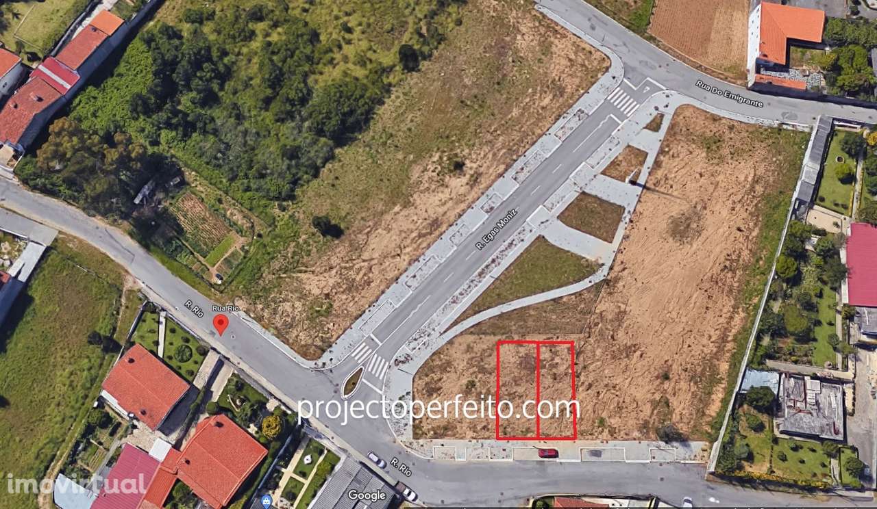 Lote de Terreno  Venda em Nogueira da Regedoura,Santa Maria da Feira - Grande imagem: 2/3