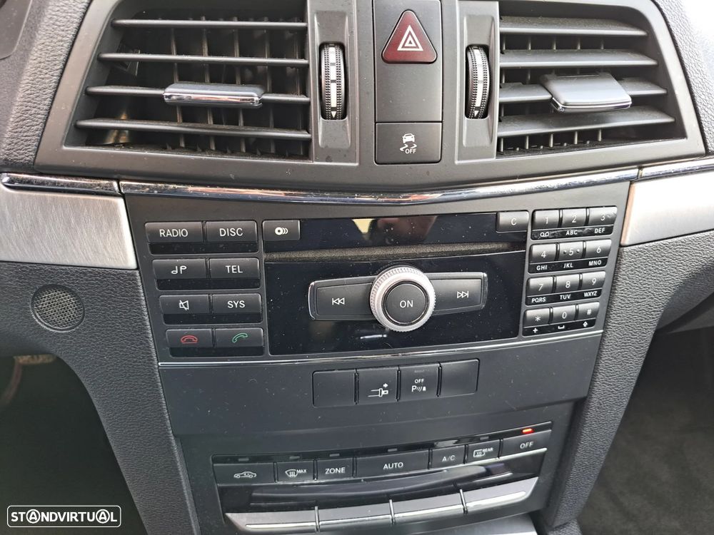 Mercedes-Benz E 250 CDi Avantgarde BlueEfficiency - 22