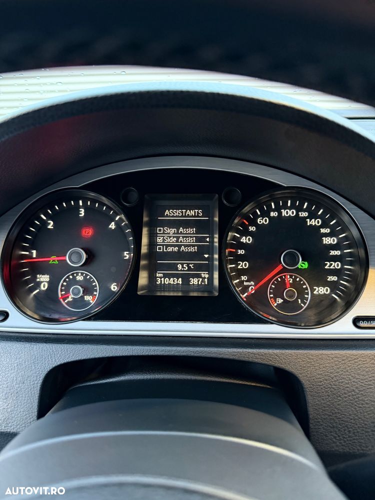 Volkswagen Passat CC - 15