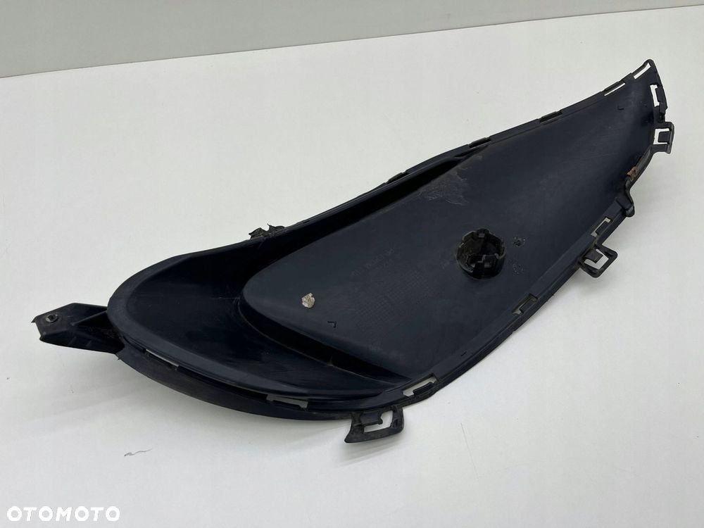 MERCEDES W176 AMG KRATKA ZDERZAKA PRAWA PRZÓD A1768852800 - 5