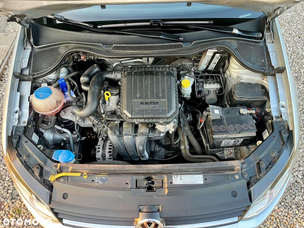Volkswagen Polo 1.0 Comfortline - 25