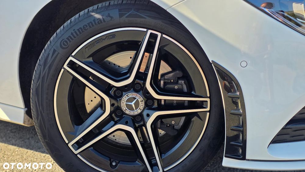 Mercedes-Benz CLA 200 AMG Line 7G-DCT - 29