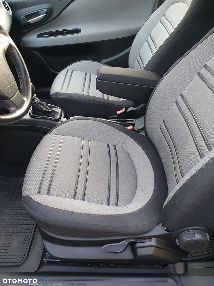Fiat Punto Evo 1.4 8V Estiva Blue&Me Euro5 - 18