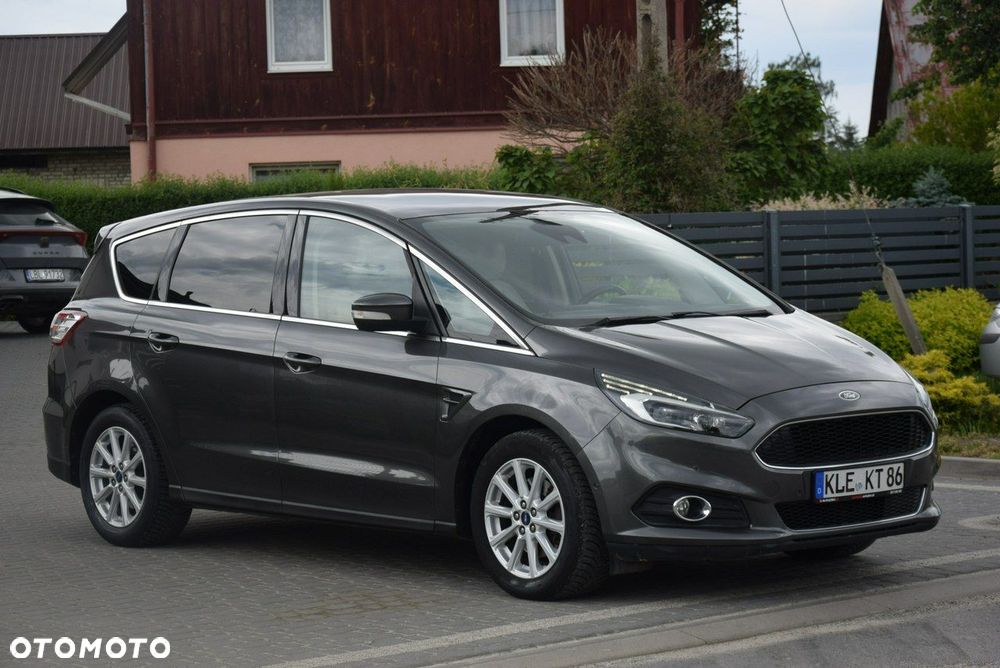 Ford S-Max - 1