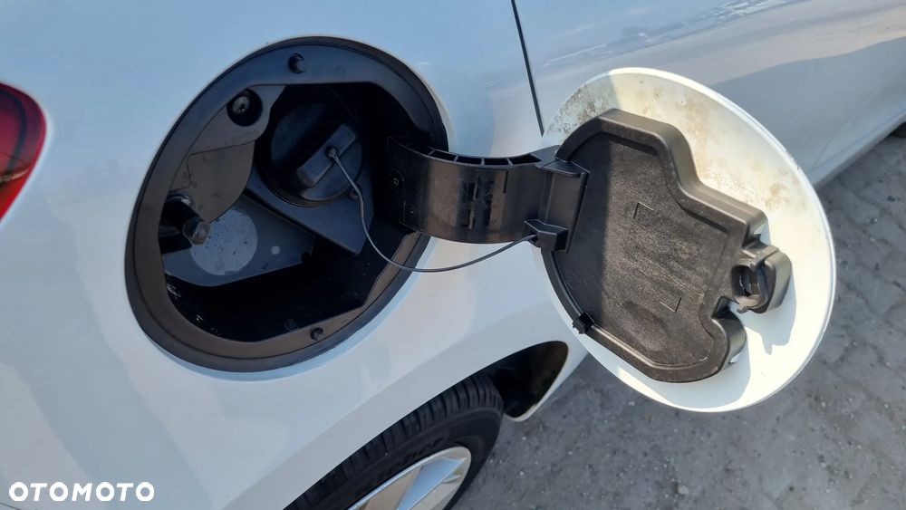 Renault Clio E-TECH 140 INTENS - 3