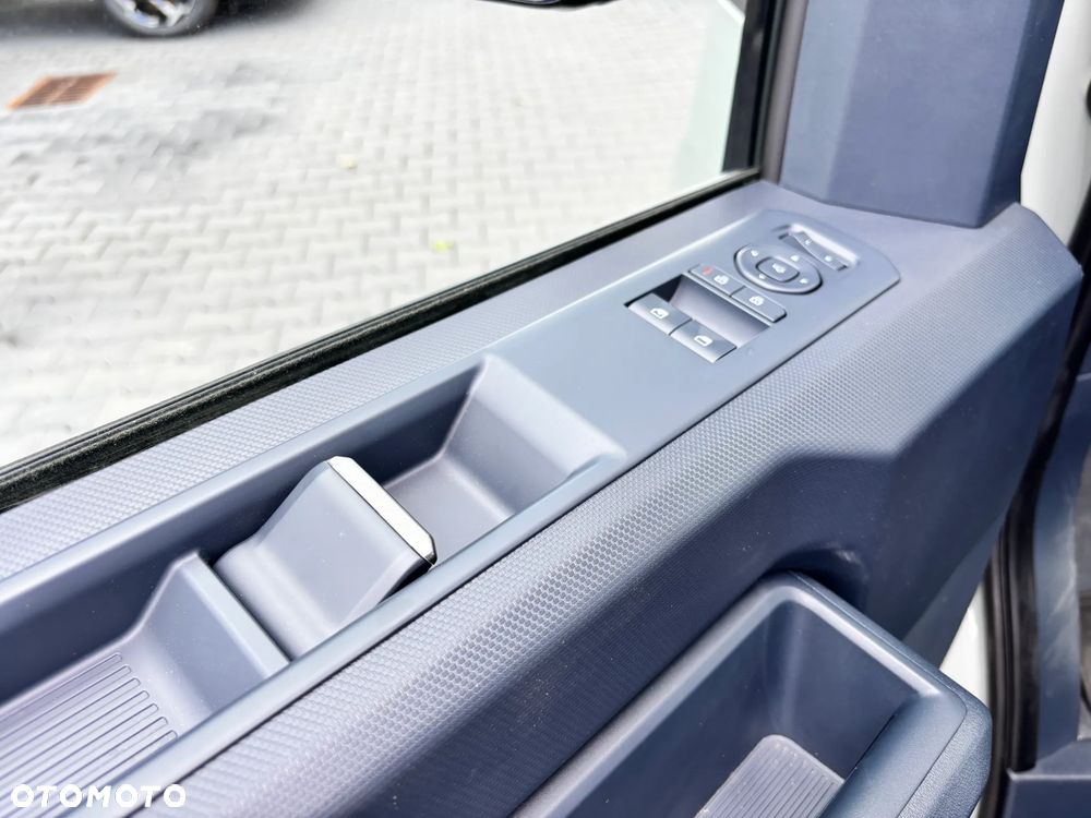 Kia PV5 - 14
