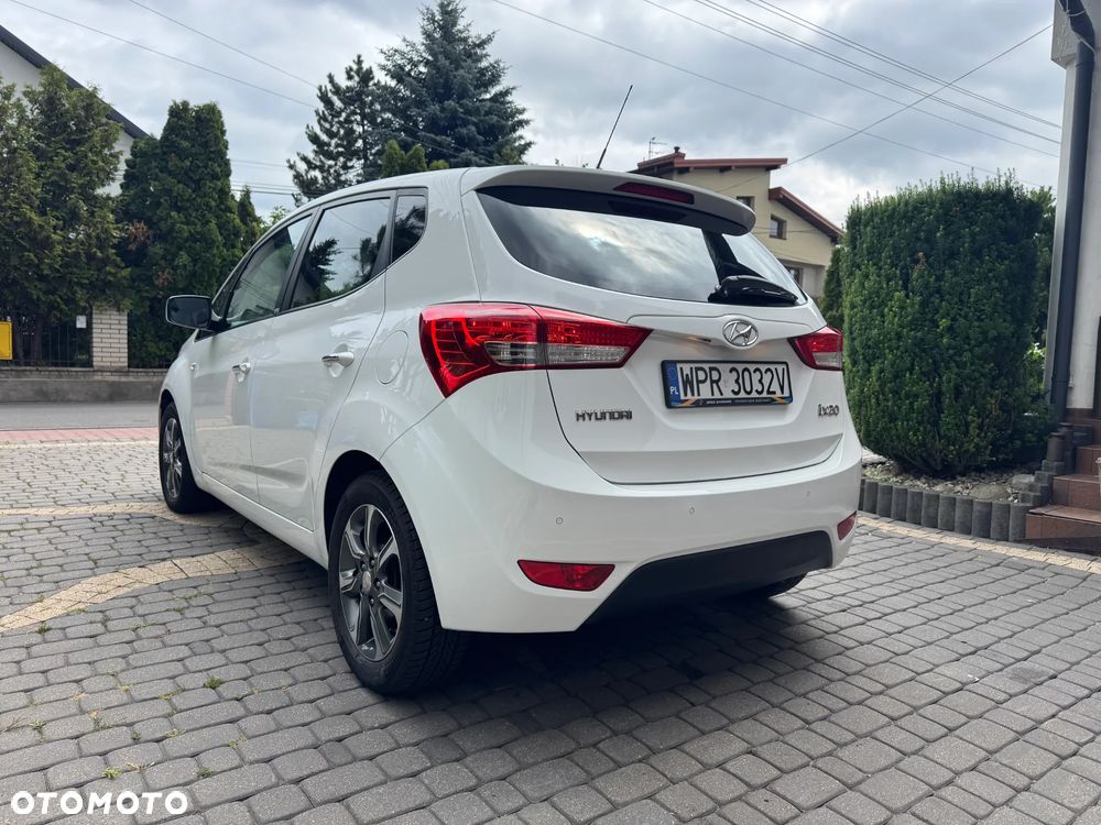 Hyundai ix20 1.6 Style - 4