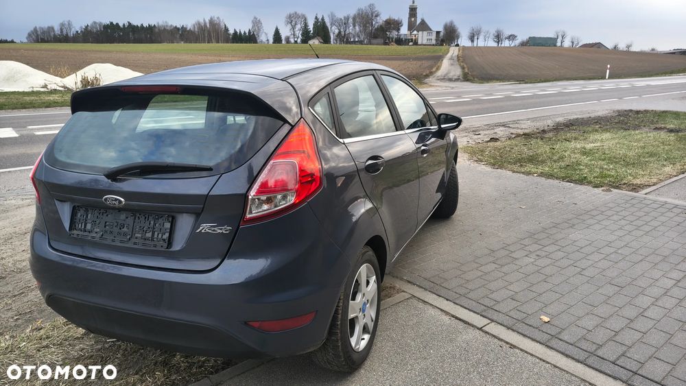 Ford Fiesta 1.25 Ambiente - 9