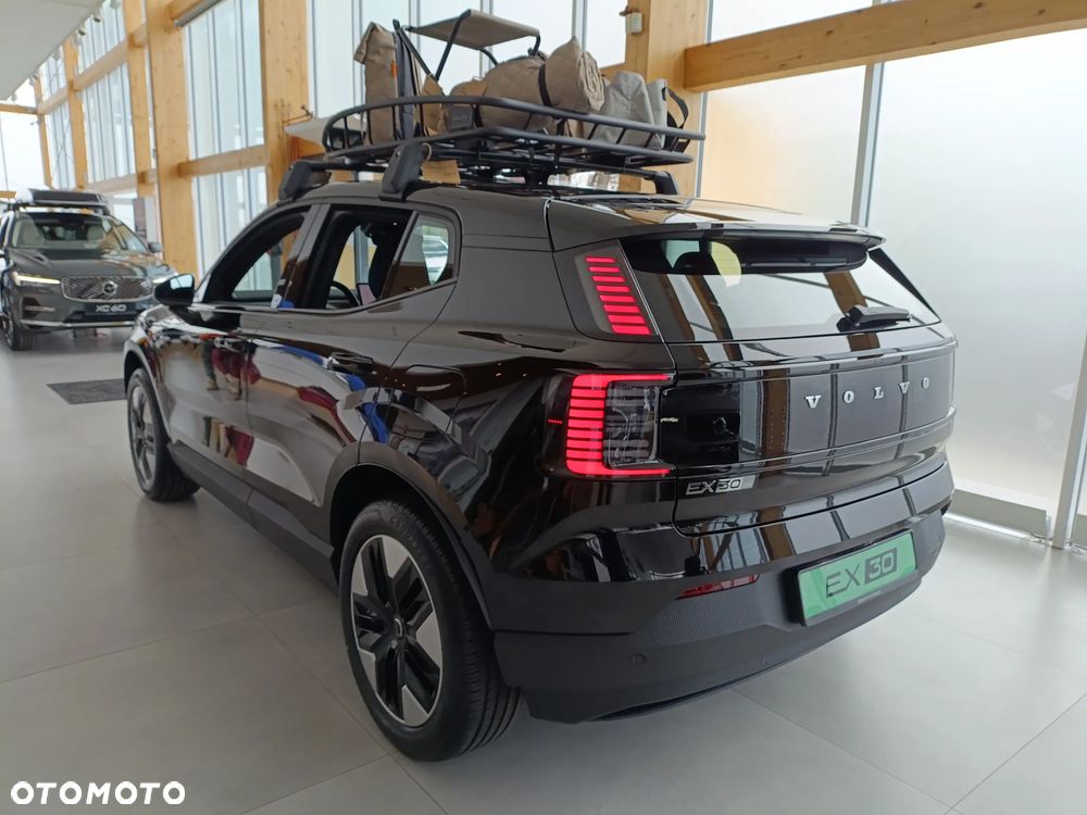 Volvo EX30 69kWh Single Motor Long Range Core - 2