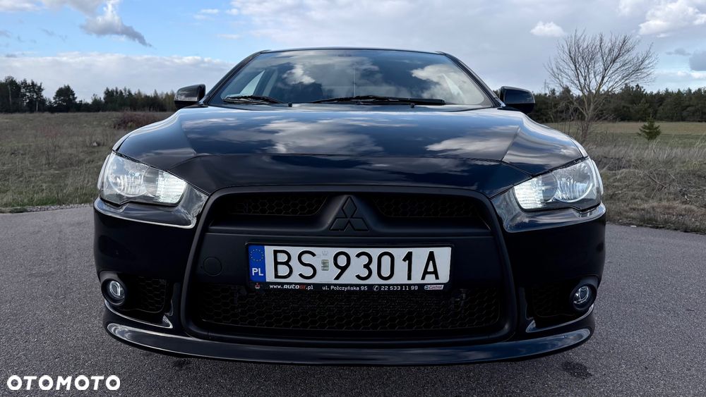 Mitsubishi Lancer 1.8 Intense - 11