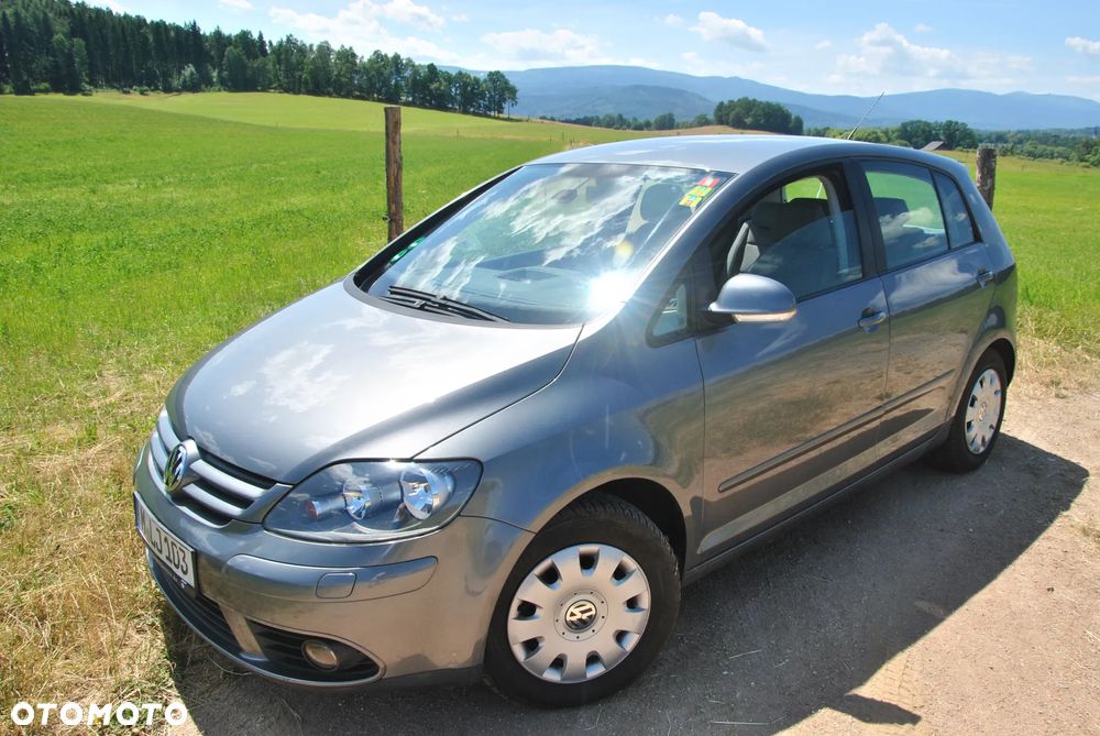 Volkswagen Golf Plus 1.6 FSI Comfortline - 12