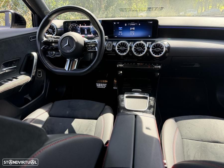 Mercedes-Benz A 250 e AMG Line - 27