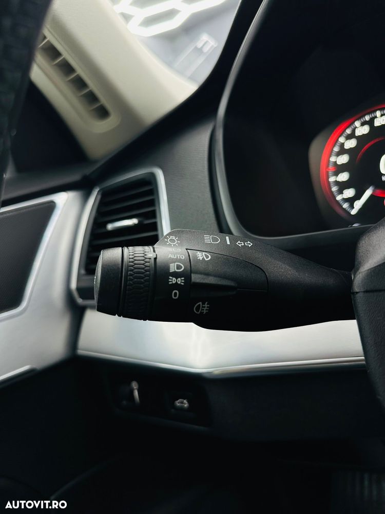 Volvo XC 90 D5 AWD Geartronic Momentum - 33