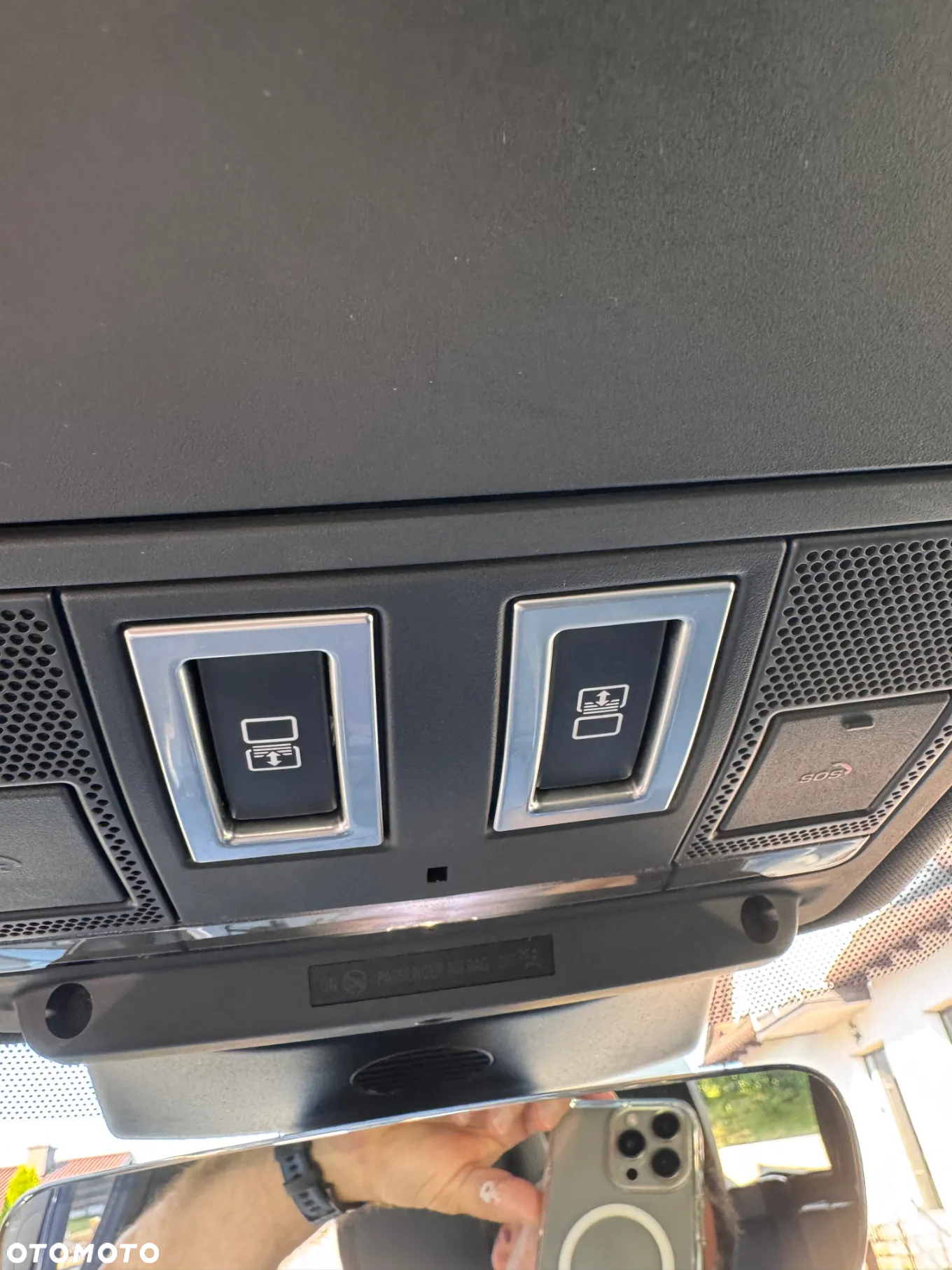 Land Rover Discovery V 2.0 SD4 HSE - 26
