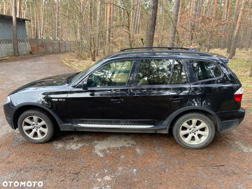 BMW X3 3.0si - 8