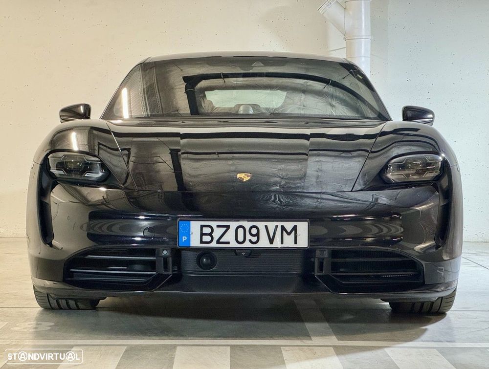 Porsche Taycan Turbo - 5