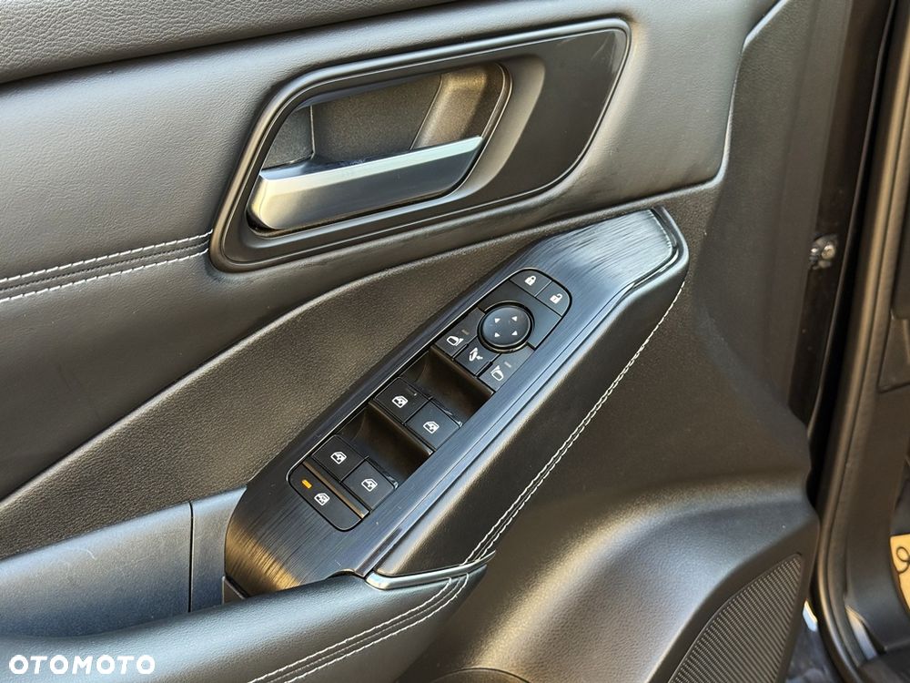 Nissan Qashqai 1.3 DIG-T MHEV Xtronic N-Connecta - 29