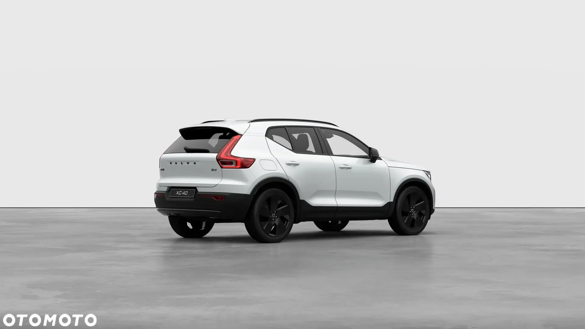 Volvo XC 40 B4 Plus Black Edition - 5