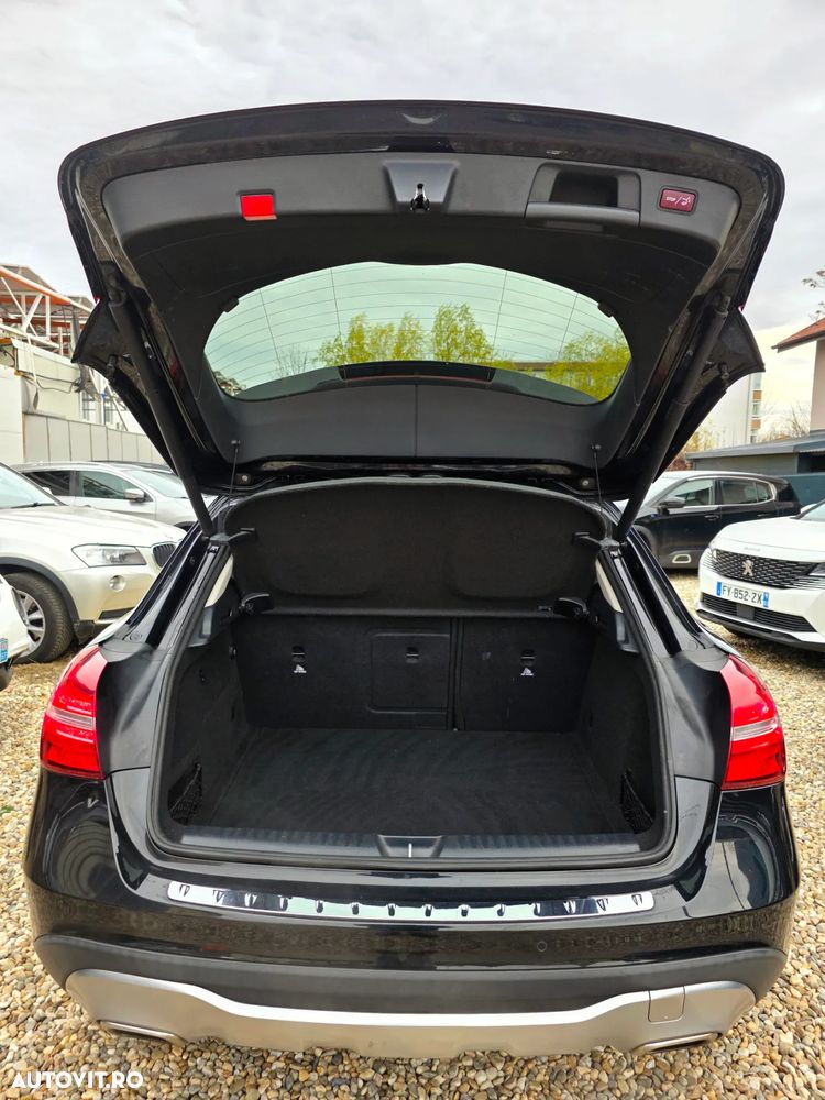 Mercedes-Benz GLA 200 7G-DCT AMG Line - 18